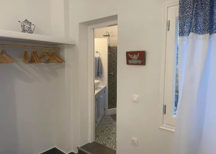 Apartamento ονειρόπετρα λέρος~oneiropetra Leros Panteli